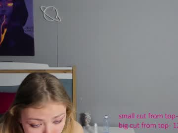 webcam girl ur_kawaii live cam image #6136167