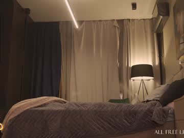 webcam girl bronnica live cam image #10963137
