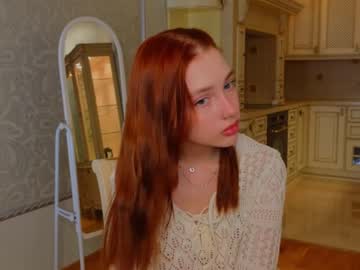 webcam girl shirleywhitney live cam image #8701477