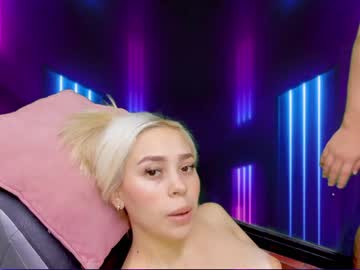 webcam couple blow2job_lat live cam image #3266409