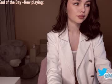 webcam girl hollyextra live cam image #1963348