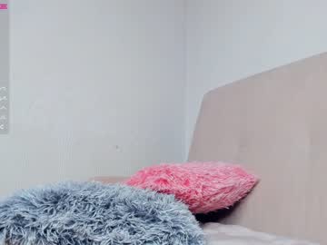 webcam girl kristinarobe live cam image #5171922