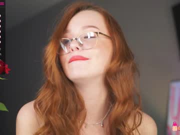 webcam girl hoolybunny live cam image #5899984
