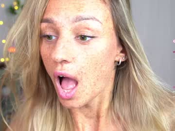 webcam girl artease live cam image #9919764