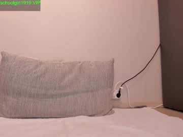 webcam girl schoolgirl19 live cam image #7264507