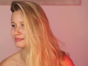 webcam girl stella_and_stephan live cam image #9830568