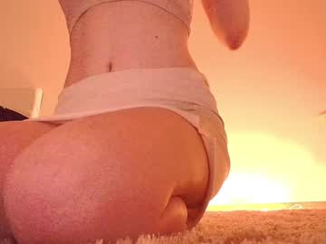 webcam girl lilamytee1 live cam image #10386078