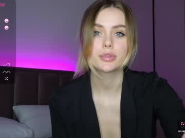 webcam girl sky_magic live cam image #8529446