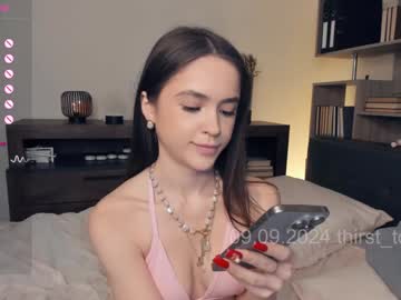 webcam girl thirst_to_love live cam image #10454136
