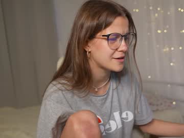 webcam girl eli_sun live cam image #9519806