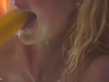 webcam girl little_anitta live cam image #12647879