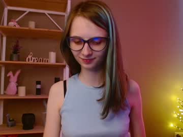 webcam girl elven__magic live cam image #6004022