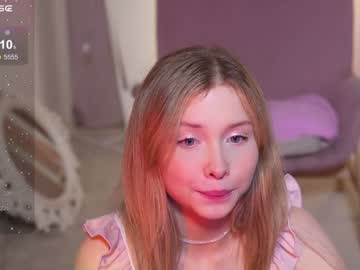 webcam girl april_blush live cam image #9913945