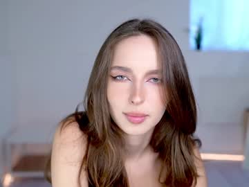 webcam girl silent_chill live cam image #10598995