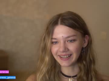 webcam girl coyness_geneva live cam image #4224264
