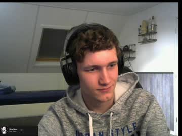 webcam man anythingrp live cam image #615363