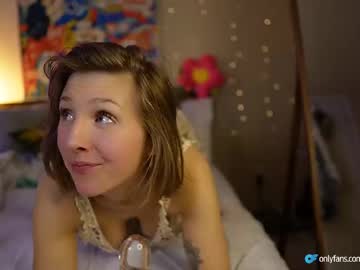 webcam girl abbienextdoor live cam image #12221013