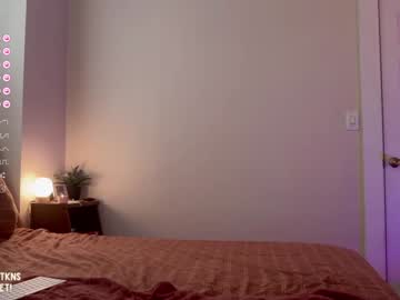 webcam girl lazylittlething live cam image #9587409
