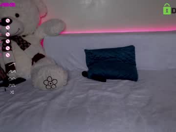 webcam girl fallen_angel_18 live cam image #5719423