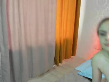 webcam girl briolin_bitch live cam image #4295603
