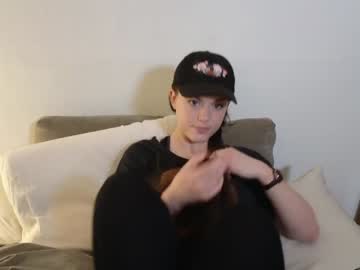 webcam girl charlotte1996 live cam image #11567451