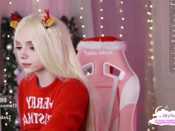 webcam girl holliwould_ live cam image #4562024