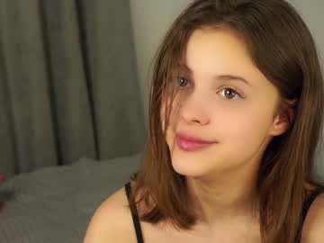 webcam girl a_whole_eternity live cam image #9444834