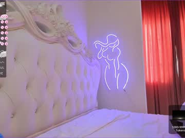 webcam girl akura_01 live cam image #5012354