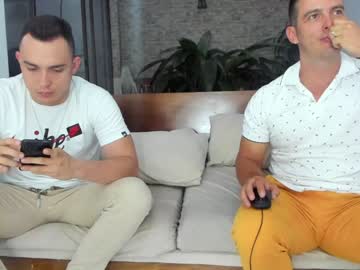 webcam man heteros_men live cam image #2837733
