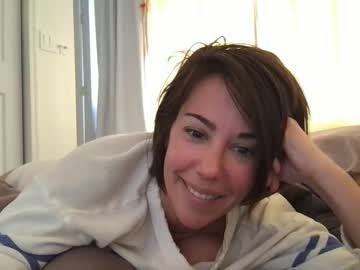 webcam girl bigtittygoddess25 live cam image #8130289