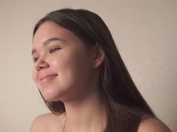 webcam girl helenmoors live cam image #5290960