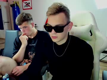 webcam man ali_bruin live cam image #6643359