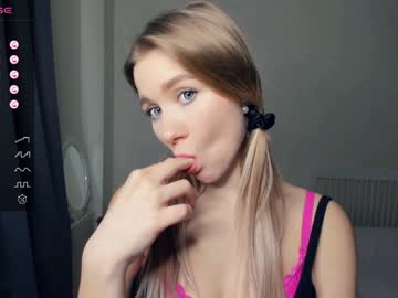 webcam girl yasminaduncan live cam image #8847360