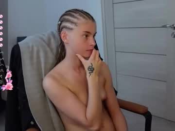webcam girl abby_laker live cam image #10112082