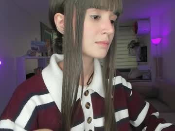 webcam girl lonelly_lolly98 live cam image #12110358