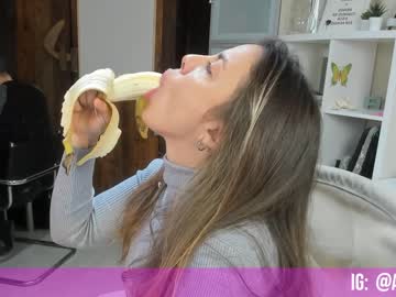 webcam girl daily_stories live cam image #4900106