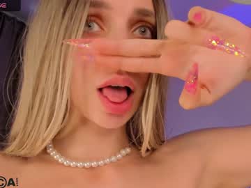 webcam couple alice_leey live cam image #10201476