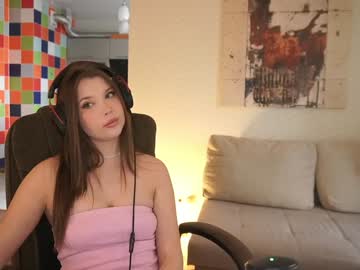 webcam girl bitter_moon live cam image #12197074