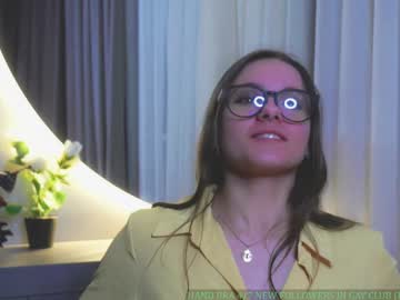 webcam girl lorettadunnell live cam image #11186034