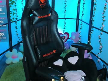 webcam girl milkycute live cam image #10501270