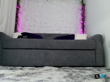 webcam girl harliequinnx live cam image #12699331