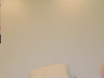 webcam girl aveksmr live cam image #2678117