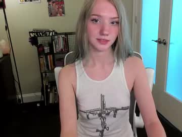webcam girl eve003300 live cam image #10215225