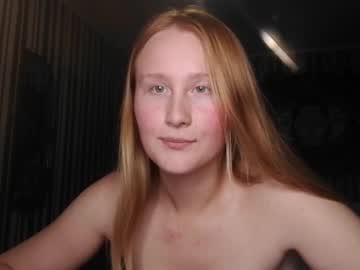 webcam girl anika_lipps live cam image #7382435