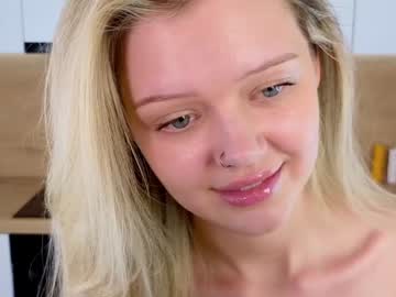 webcam girl ifiwasyourgf live cam image #11101744