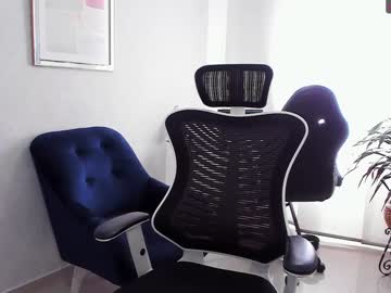 webcam couple emillybrowm live cam image #4482026