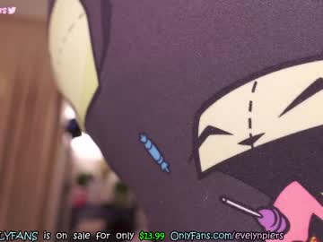 webcam girl evelynpiers live cam image #5334577