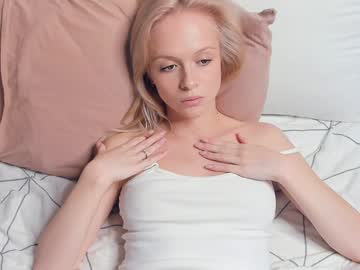 webcam girl miss_instinct live cam image #10633963