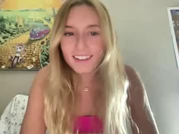 webcam girl charlottebrownxo live cam image #8976051