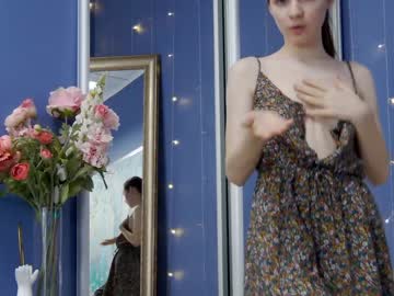 webcam girl kriskras__ live cam image #5243108